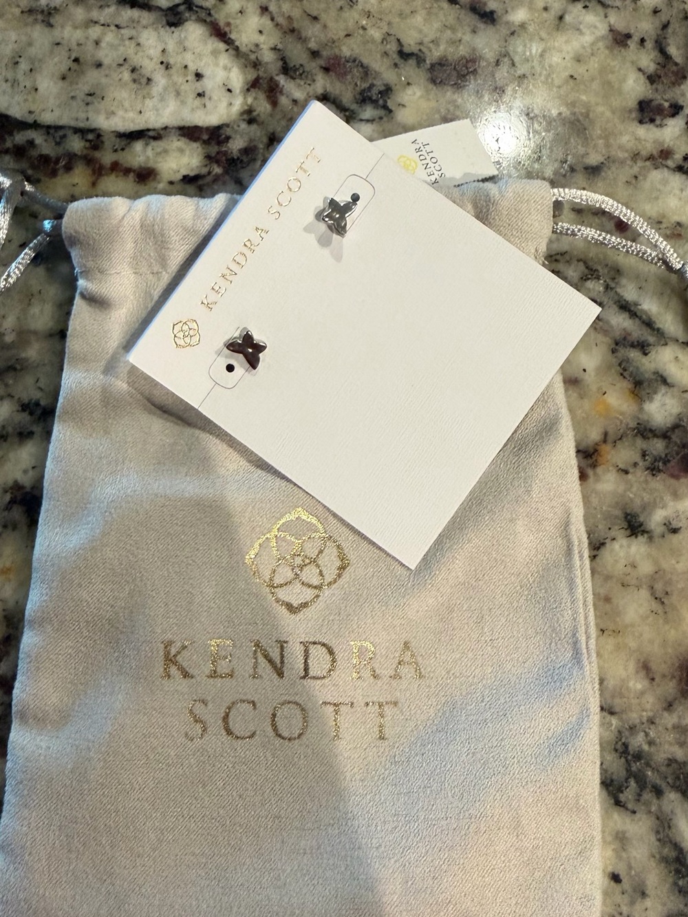 Kendra Scott Kids Silver Star Stud Earrings